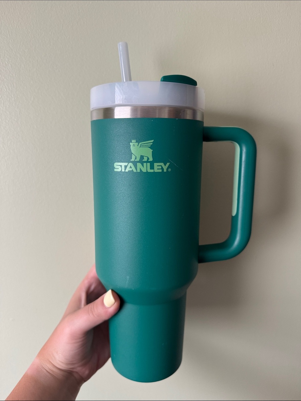 Stanley Green Travel Mug with Handle and Straw Lid